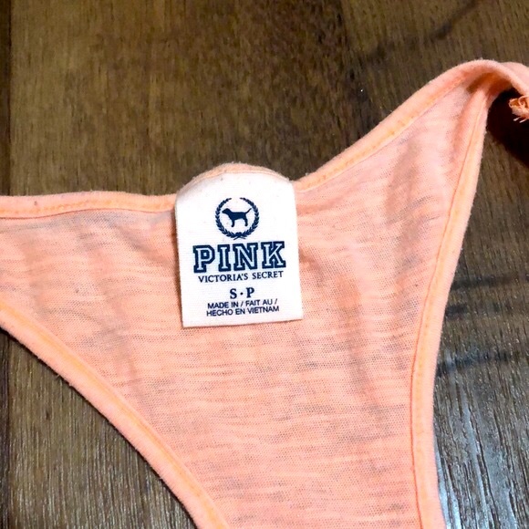 4 VSPINK TankTops - Picture 2 of 5